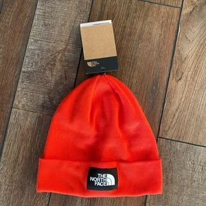 “Dock Worker” the North Face beanie